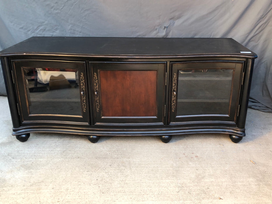 BLACK LACQUER LOW CONSOLE WITH DOORS