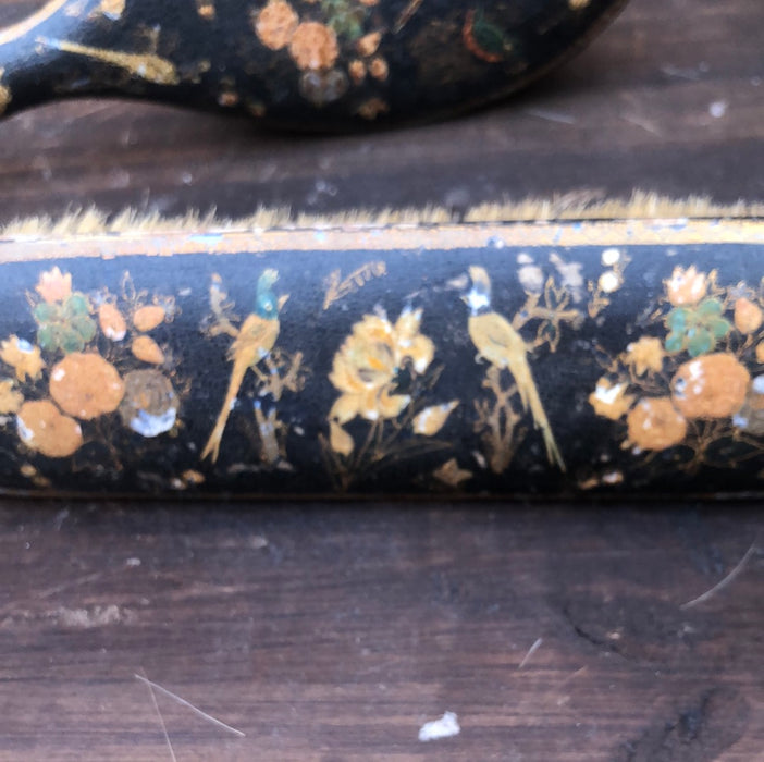 PAPER MACHE BLACK AND GOLD WITH BIRDS BRUSH SET