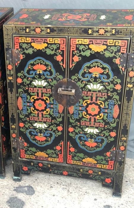 CHINESE FLORAL BLACK LACQUER CABINET