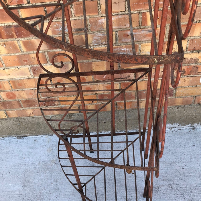 IRON CORNER BAKER'S SHELF EACH