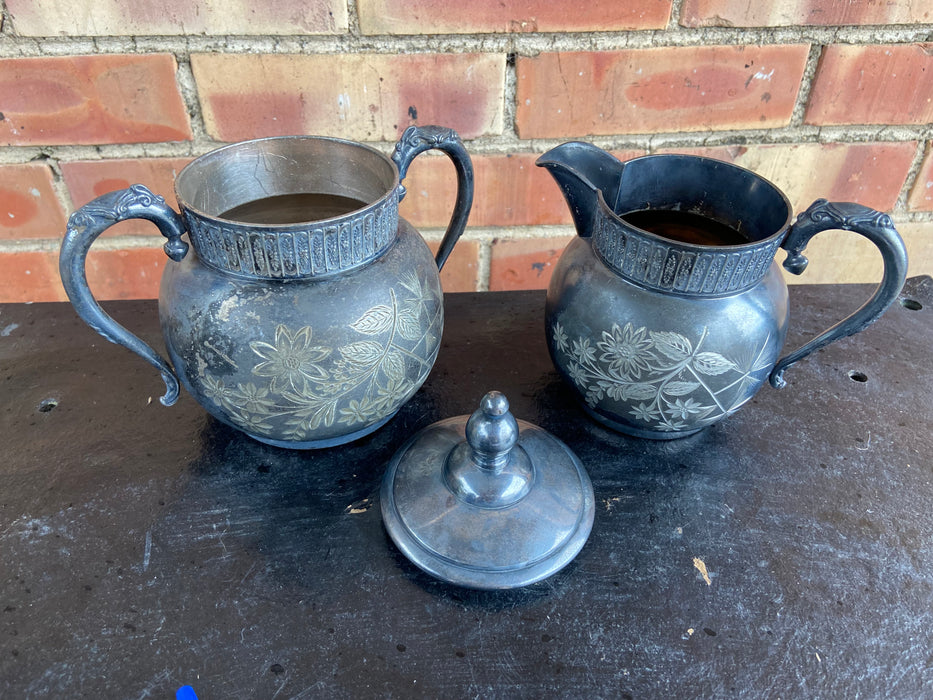 PAIR OF SILVER PLATE ROCKFORD CO. CREAM AND SUGARS