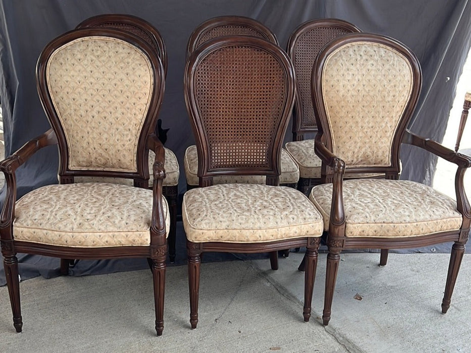 SET OF 6 HENREDON DINING CHAIRS (TWO W/ARMS) LOUIS XV