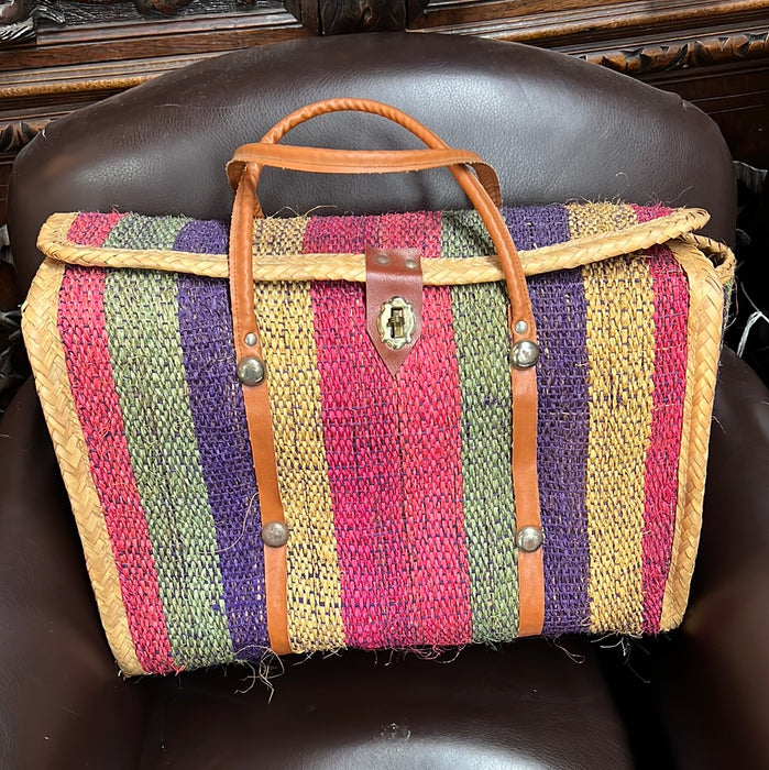 MULTICOLOR STRIPED STRAW WEEKEND BAG