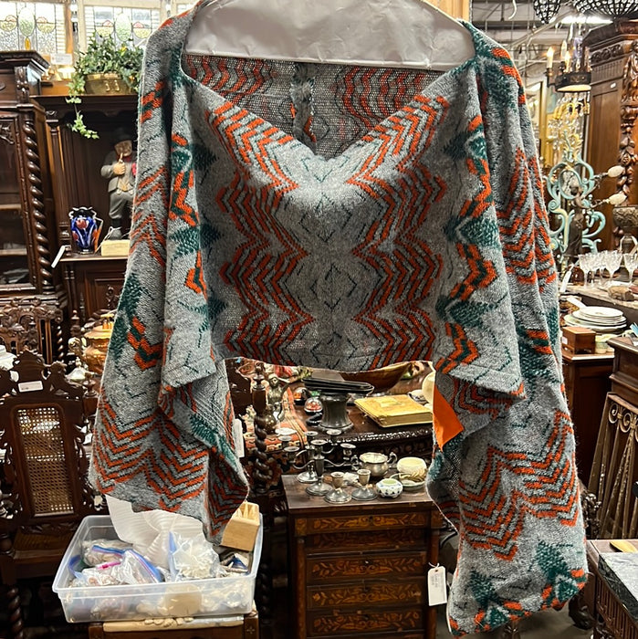 GRAY WITH GREEN AND ORANGE ABSTRACT PRINT SWEATER/SHAWL