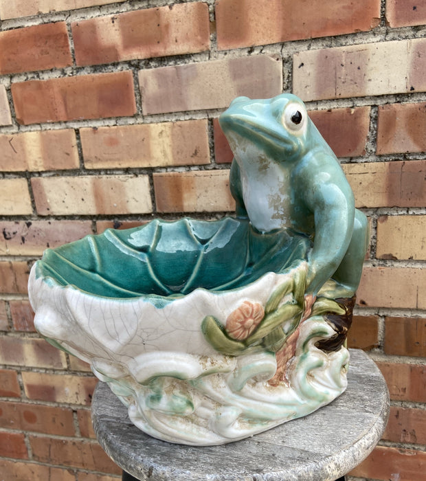 CERAMIC TURQUOISE FROG WITH LILYPAD COMPOTE