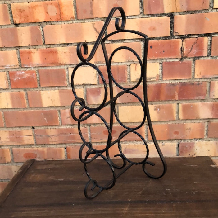 SMALL 3 BOTTLE IRON WINE RACK