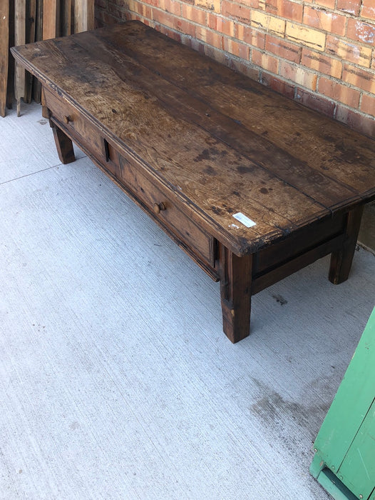 LOW EARLY 19TH CENTURY TABLE WITH DRAWER