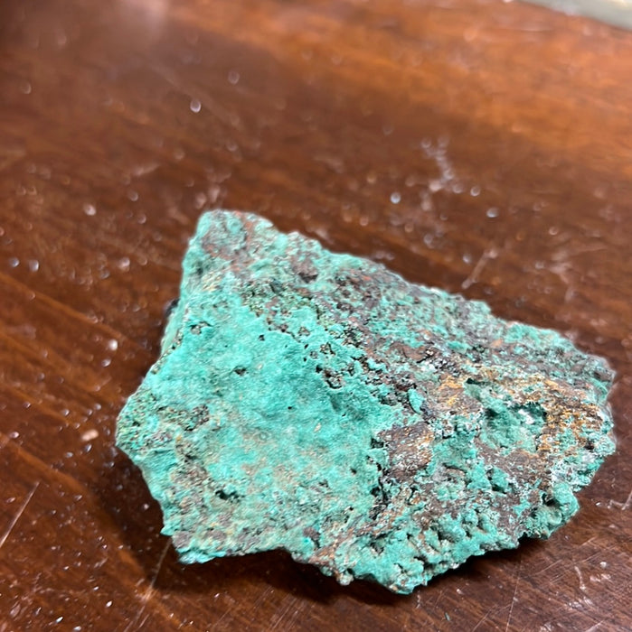 SMALL MALACHITE SPECIMEN