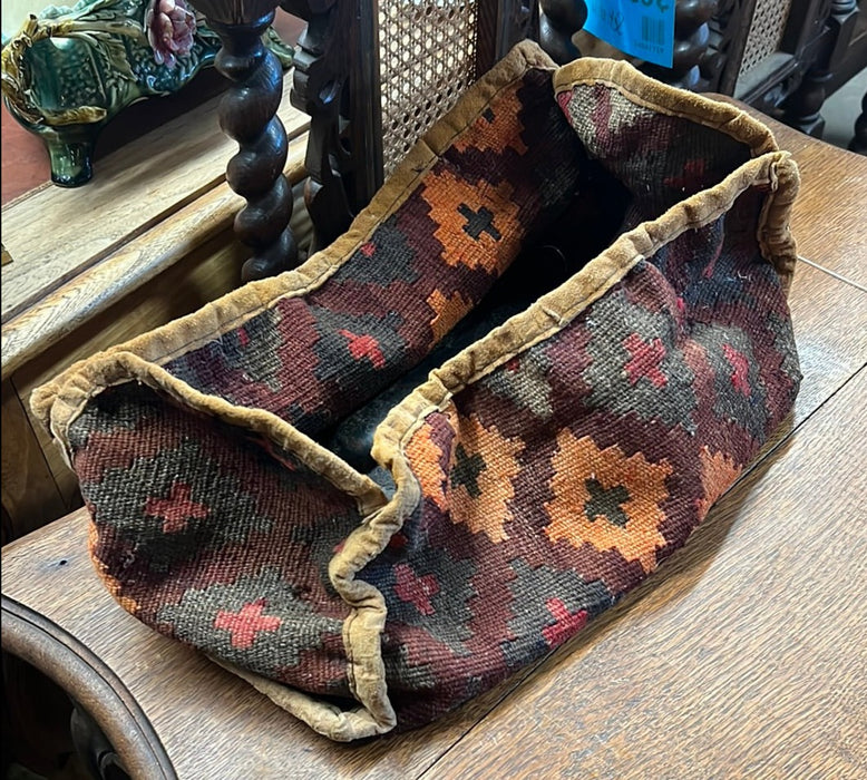 TOTE BASKET MADE FROM KILIM RUG