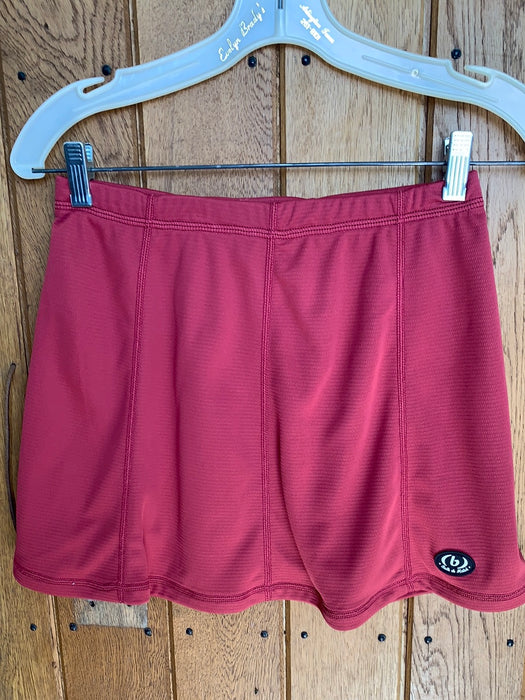 RED TENNIS SKIRT AND WHITE CROP TANK SET