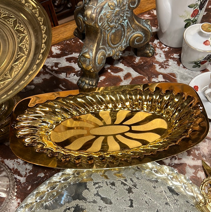 23K GOLD ELECTRO PLATE TRAY WITH SUNBURST DESIGN