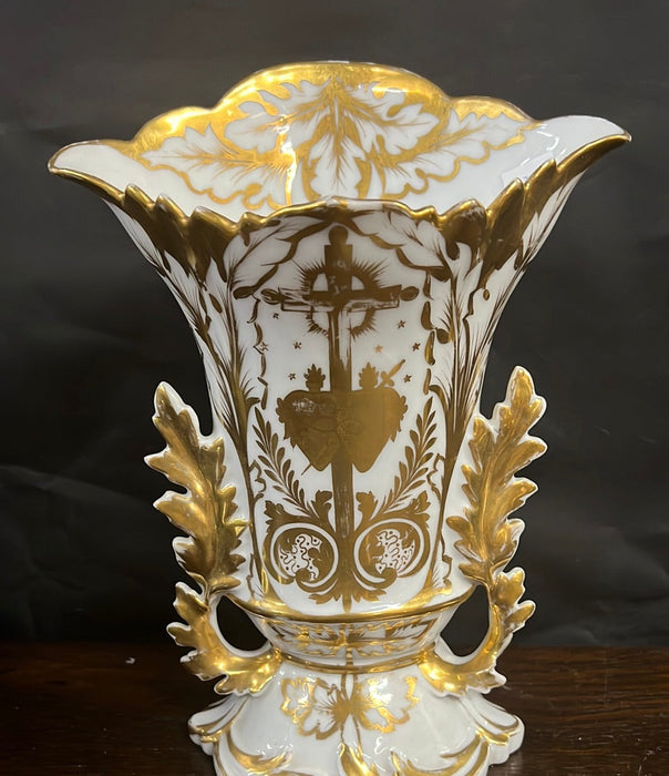 GOLD AND WHITE OLD PARIS VASE