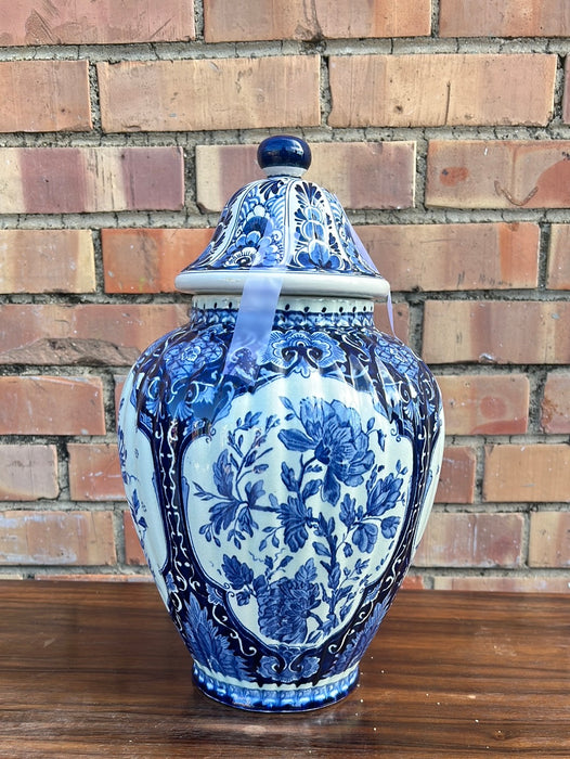 MEDIUM DELFT FLORAL GINGER JAR
