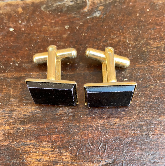 CUFFLINKS