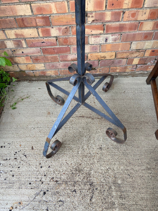 TALL WROUGHT IRON PLANT STAND