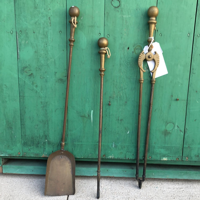 FIRE TOOL SET WITH POKER, TONGS, AND SHOVEL