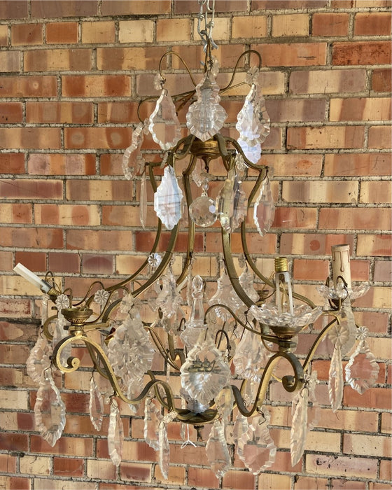 SOLD CRYSTAL PENDALOGUE CHANDELIER