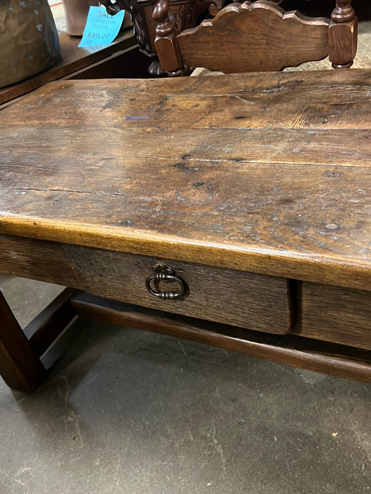 RUSTIC OAK COFFEE TABLE WITH DRAWER