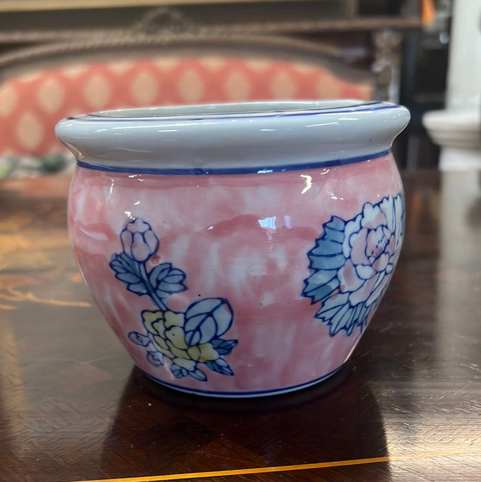 SMALL PINK AND BLUE PORCELAIN JARDINIERE