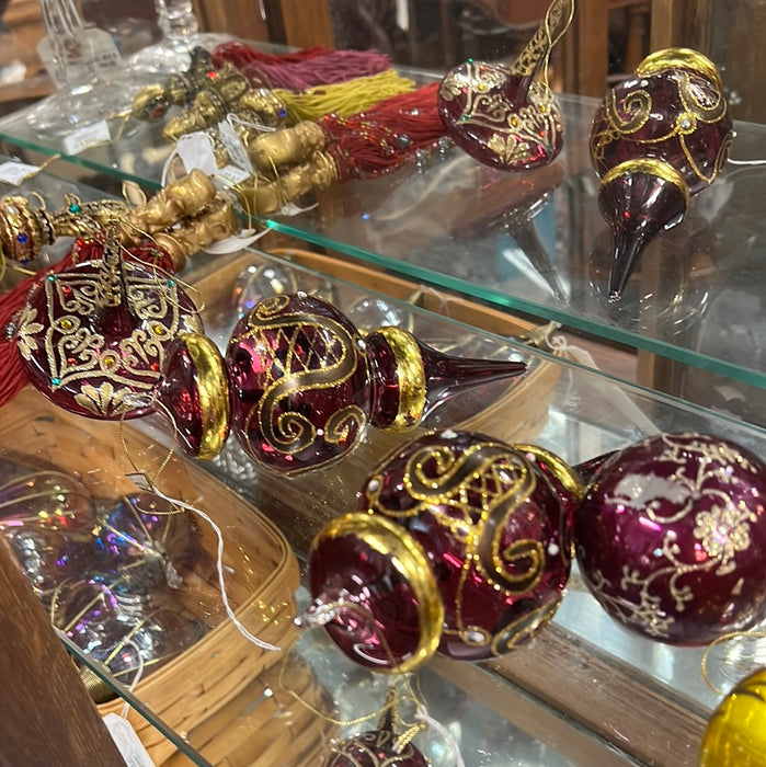 HAND BLOW PURPLE CHRISTMAS ORNAMENT - EACH