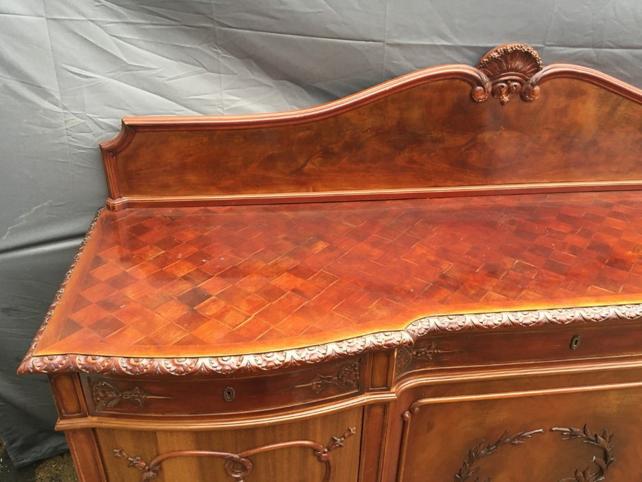 MAHOGANY CHIPPENDALE FOOT SIDEBOARD