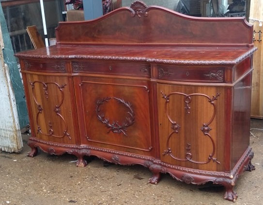 MAHOGANY CHIPPENDALE FOOT SIDEBOARD